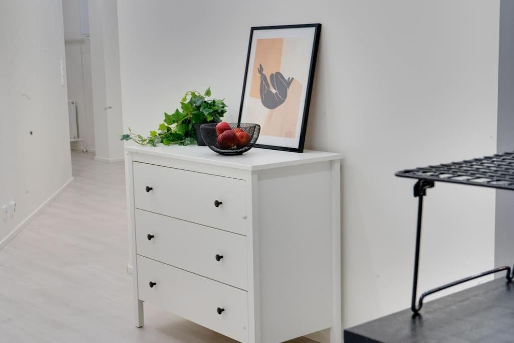 3H,K,P - Keskellae Tamperetta Kaunis Parvekkeellinen Uusittu Kolmio Apartment Bagian luar foto