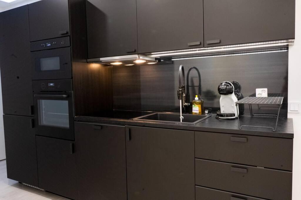 3H,K,P - Keskellae Tamperetta Kaunis Parvekkeellinen Uusittu Kolmio Apartment Bagian luar foto