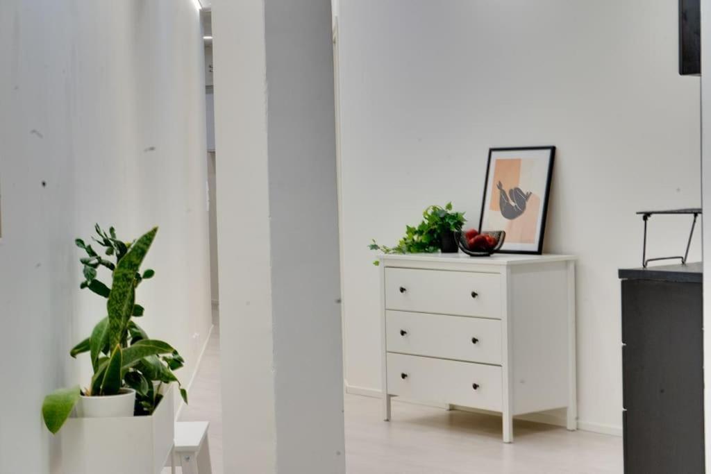 3H,K,P - Keskellae Tamperetta Kaunis Parvekkeellinen Uusittu Kolmio Apartment Bagian luar foto
