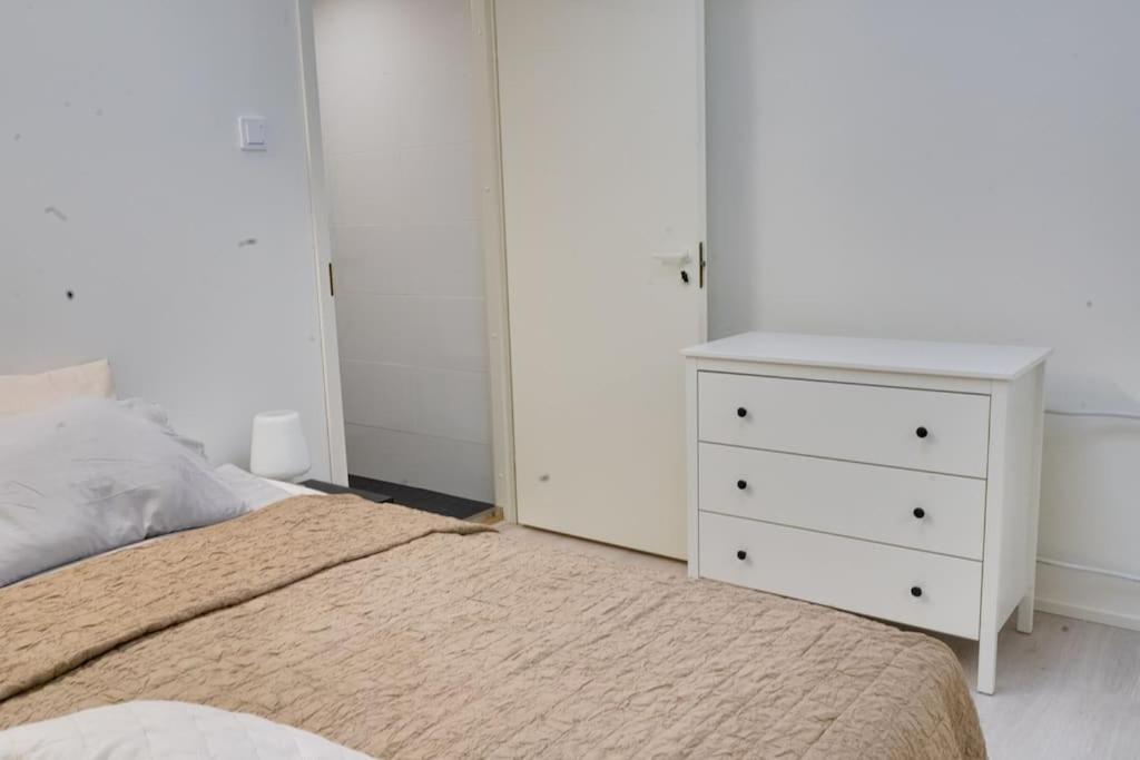 3H,K,P - Keskellae Tamperetta Kaunis Parvekkeellinen Uusittu Kolmio Apartment Bagian luar foto